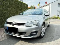 Silber Gebraucht 2014 VW Golf VII Comfortline Limousine | 8.500 € (Guter Preis)