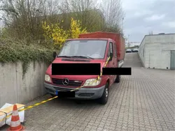 Rot Gebraucht 2003 Mercedes Sprinter Van | 3.500 €