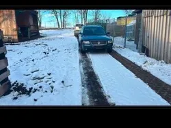 Grau Gebraucht 2001 VW Passat Kombi | 750 € (Superpreis)