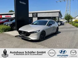 Platinum quartz Gebraucht 2024 Mazda 3 Nagisa Limousine | 24.988 € (Superpreis)