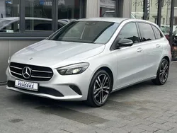 Silber Gebraucht 2019 Mercedes B200 Progressive Van / Kleinbus | 24.890 € (Fairer Preis)
