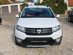 Weiß Gebraucht 2016 Dacia Sandero Prestige Kleinwagen | 5.600 € (Guter Preis)