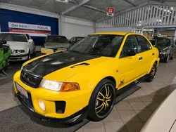 Gelb Gebraucht 1998 Mitsubishi Lancer Limousine | 25.000 €