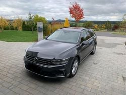 Grau Gebraucht 2021 VW Passat GTE Kombi | 21.500 € (Superpreis)