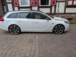 Weiß Gebraucht 2013 Opel Insignia Kombi | 5.500 € (Etwas zu teuer)