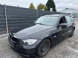 Schwarz Gebraucht 2006 BMW 318 Sport Line Kombi | 1.900 € (Superpreis)
