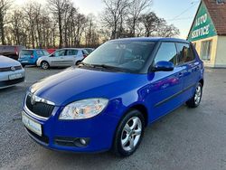 Blau Gebraucht 2009 Skoda Fabia Limousine | 4.200 € (Etwas zu teuer)