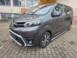 Grau Gebraucht 2020 Toyota Proace Verso Kombi | 23.450 € (Fairer Preis)