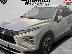 Silber Gebraucht 2025 Mitsubishi Eclipse Cross Plus SUV | 36.990 €