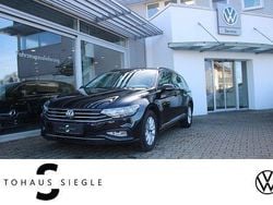 Deep black (metallic) Gebraucht 2022 VW Passat Business Kombi | 19.280 € (Superpreis)