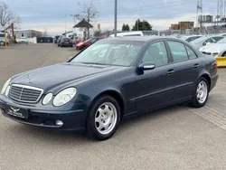 Smaragdschwarz metalliclack Gebraucht 2004 Mercedes E200 Limousine | 3.499 € (Fairer Preis)
