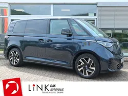 Blau Gebraucht 2023 VW ID. Buzz Pro Van | 47.850 € (Guter Preis)