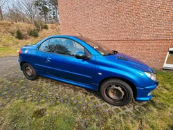 Blau Gebraucht 2004 Peugeot 206 CC Cabrio | 1.750 € (Guter Preis)