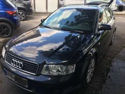 Schwarz Gebraucht 2002 Audi A4 Kombi | 1.800 € (Guter Preis)