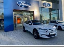 Weiß Gebraucht 2022 Ford Mustang Mach-E SUV | 31.488 € (Guter Preis)