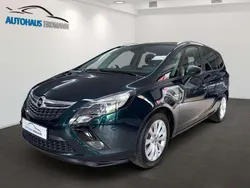 Smaragd gruen (mi) Gebraucht 2014 Opel Zafira Tourer Active Van / Kleinbus | 16.880 €