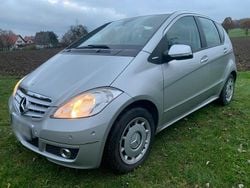 Silber Gebraucht 2010 Mercedes A160 Limousine | 3.790 € (Guter Preis)