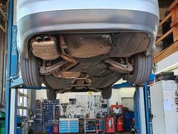 Silber Gebraucht 2004 Audi A4 Ambiente Limousine | 5.300 € (Etwas zu teuer)