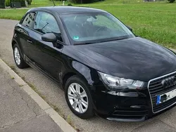 Schwarz Gebraucht 2012 Audi A1 Attraction Kleinwagen | 6.250 € (Guter Preis)