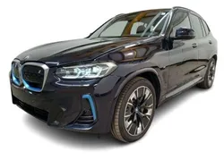 Carbonschwarz metallic (metallic) Gebraucht 2023 BMW iX3 M Sport SUV | 42.900 € (Superpreis)