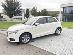 Weiß Gebraucht 2018 Audi A1 Sportback Ambiente Kleinwagen | 14.300 € (Fairer Preis)