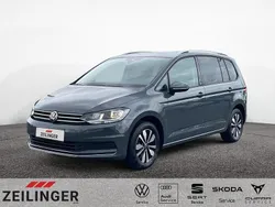 Grau Gebraucht 2024 VW Touran Move Van / Kleinbus | 32.743 € (Superpreis)