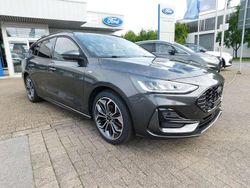 Gold Neu 2025 Ford Focus ST-Line X Kombi | 26.790 € (Superpreis)