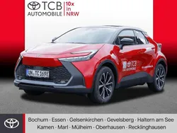 Karminarot/schwarz Gebraucht 2024 Toyota C-HR Team SUV | 36.887 €
