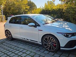 Weiß Gebraucht 2022 VW Golf VIII GTI Clubsport Limousine | 28.900 € (Superpreis)