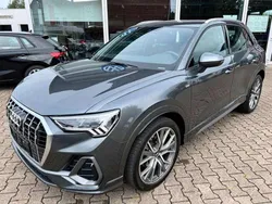 Grau Gebraucht 2020 Audi Q3 S-Line SUV | 29.990 € (Guter Preis)