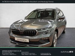 Graphitegrau metallic Gebraucht 2024 Skoda Kamiq Selection SUV | 28.990 € (Teuer)