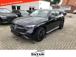 Schwarz Gebraucht 2024 Mercedes GLC200 AMG SUV | 65.700 €