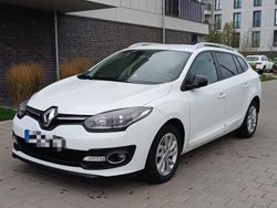 Weiß Gebraucht 2015 Renault Mégane GrandTour LIMITED Kombi | 4.250 € (Etwas zu teuer)