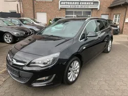 Karbonschw graphitschw midnigh (metallic) Gebraucht 2014 Opel Astra Exklusiv Kombi | 7.690 € (Teuer)