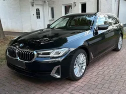 Schwarz Gebraucht 2021 BMW 530 Luxury Line Kombi | 35.800 € (Fairer Preis)