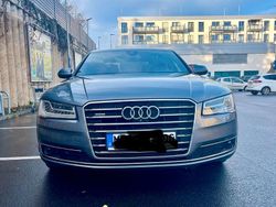 Grau Gebraucht 2016 Audi A8 Limousine | 28.900 € (Fairer Preis)