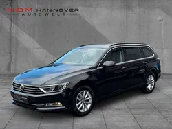 Schwarz Gebraucht 2015 VW Passat S Kombi | 14.490 € (Fairer Preis)