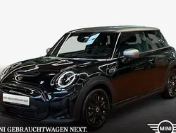 Schwarz Gebraucht 2023 Mini Cooper SE Classic Kleinwagen | 21.890 € (Fairer Preis)