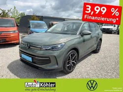 Cipressino grün metallic Gebraucht 2024 VW Tiguan Life SUV | 33.830 € (Fairer Preis)