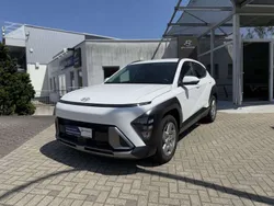 Atlas white Gebraucht 2024 Hyundai Kona Trend SUV | 29.990 €