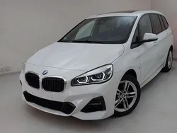 Weiß Gebraucht 2022 BMW 220 Gran Tourer M Sport Van / Kleinbus | 26.990 € (Fairer Preis)