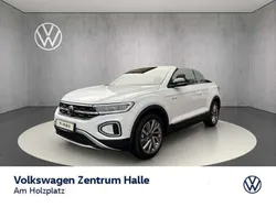 Pure white Gebraucht 2025 VW T-Roc Cabriolet Goal Cabrio | 39.870 €