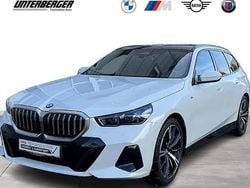 Weiß Gebraucht 2025 BMW 520 M Sport Kombi | 54.880 € (Guter Preis)