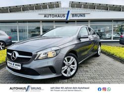 Mountaingrau Gebraucht 2017 Mercedes A180 Urban Limousine | 17.495 € (Etwas zu teuer)