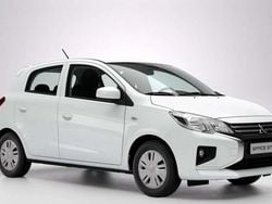 Weiß, rot Gebraucht 2025 Mitsubishi Space Star Select Kleinwagen | 14.990 € (Etwas zu teuer)