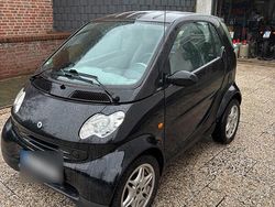 Schwarz Gebraucht 2005 Smart ForTwo Coupé Coupé | 1.300 € (Guter Preis)