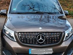 Braun Gebraucht 2017 Mercedes V250 Van / Kleinbus | 35.400 € (Superpreis)