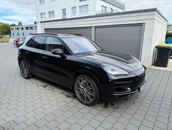 Schwarz Gebraucht 2019 Porsche Cayenne Turbo SUV | 75.000 € (Guter Preis)
