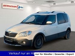 Weiß Gebraucht 2013 Skoda Roomster Plus Edition Van / Kleinbus | 3.499 € (Guter Preis)