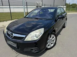 Schwarz Gebraucht 2006 Opel Vectra Limousine | 4.290 € (Etwas zu teuer)